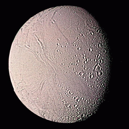 Энцелад, спутник Сатурна