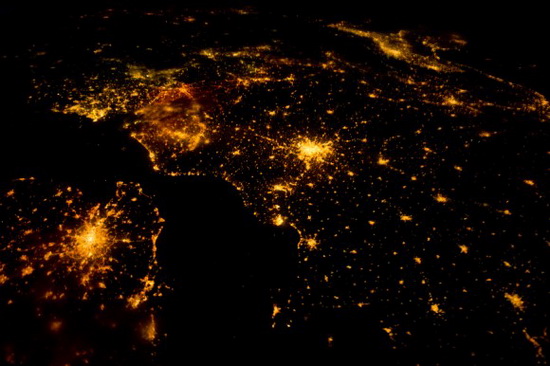 Земля из космоса: Европа ночью